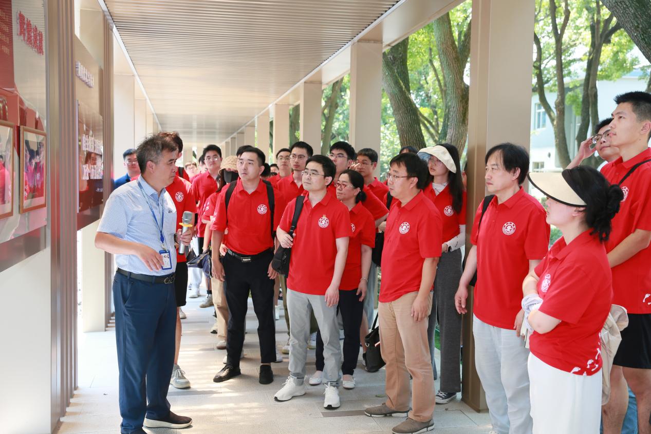 伊莉影片
材料来所交流  （公开）(7)